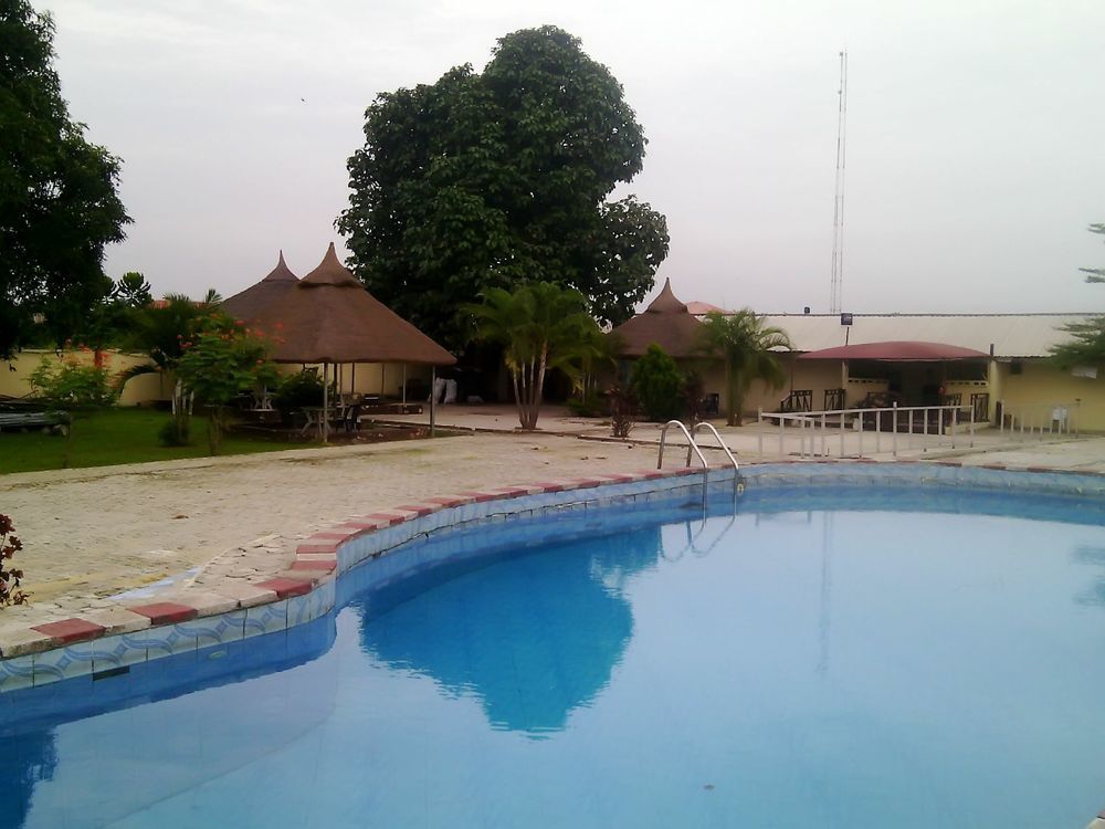 Tiffany Hotel And Towers Imogwu-Agwa Buitenkant foto